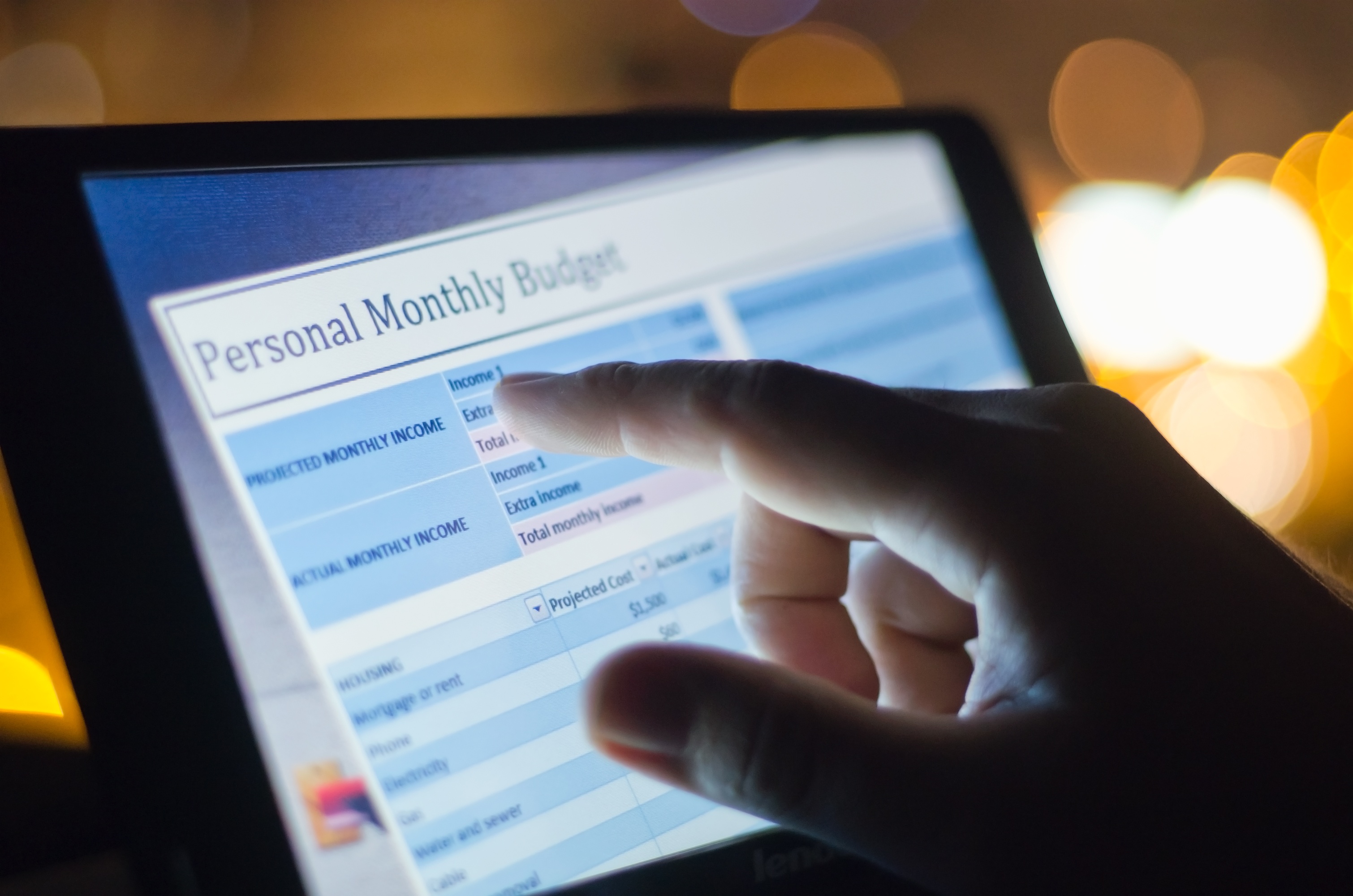 5 Tips for Sticking to a Household Budget 5 Tips for Sticking to a Household Budget